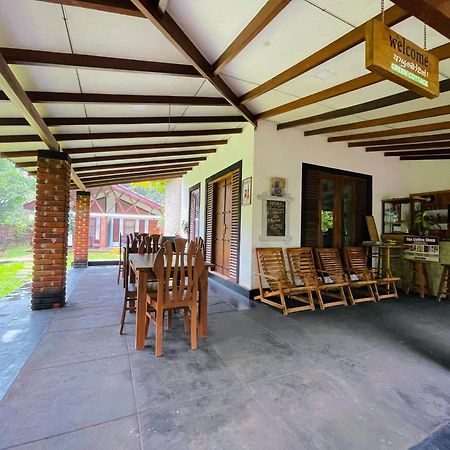 אנוראדפורה Green Cottage מראה חיצוני תמונה