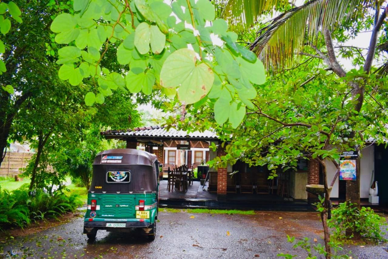 אנוראדפורה Green Cottage מראה חיצוני תמונה